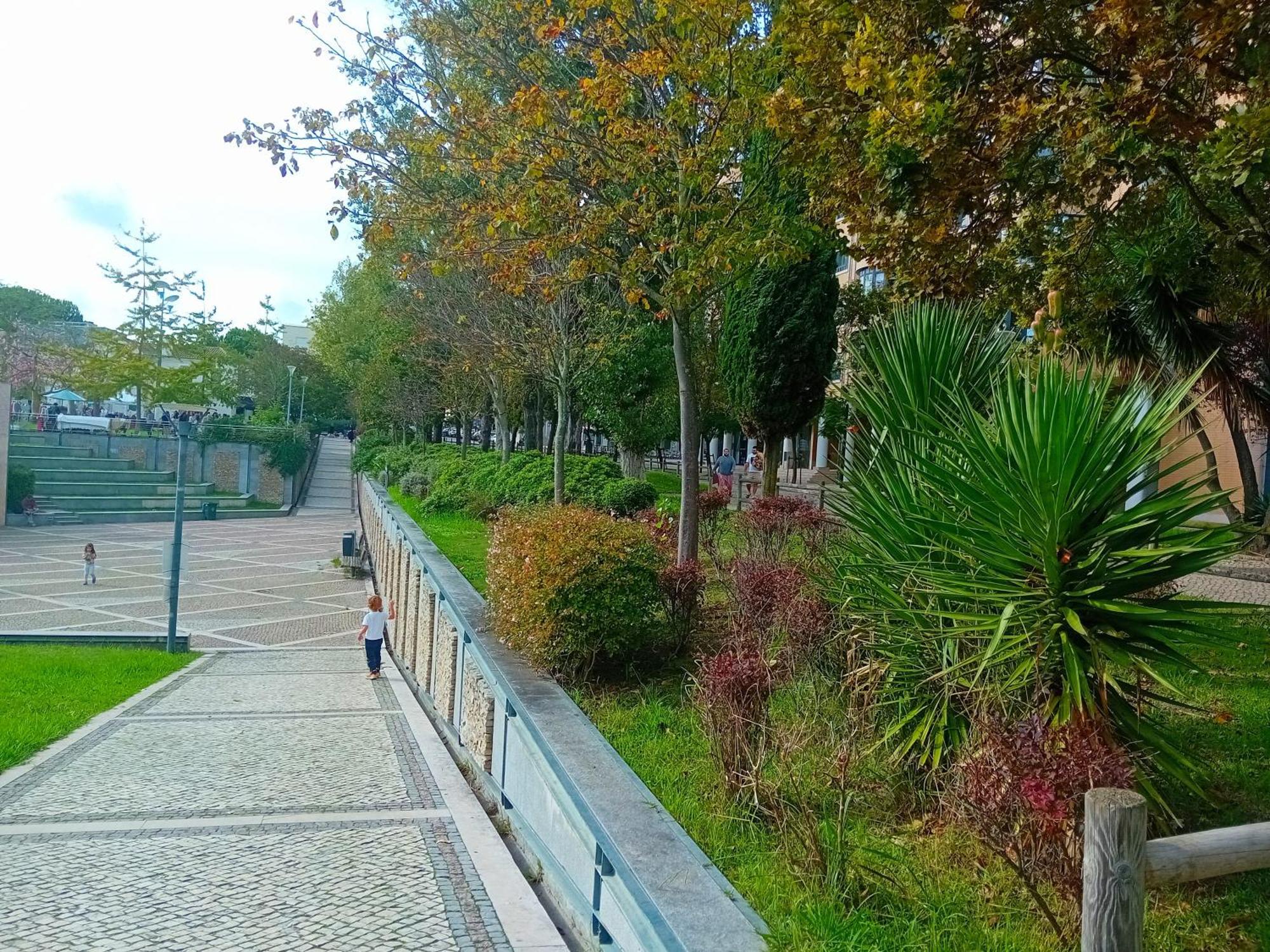 Lisbon Blue - Metro At Your Door Экстерьер фото